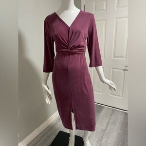 Amour Vert🍇Plum Midi Dress with elastic waist. 3/4 Sleeve 🍇EUC Size Medium 🍇